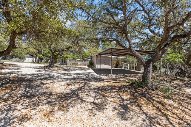 130 SCENIC VIEW DR, Spring Branch, TX 78070