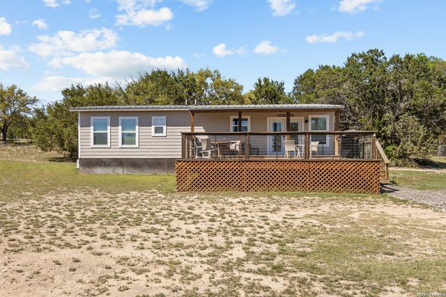 130 SCENIC VIEW DR, Spring Branch, TX 78070