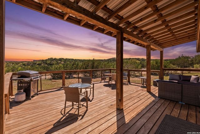 130 SCENIC VIEW DR, Spring Branch, TX 78070