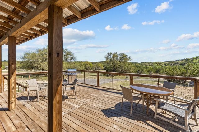 130 SCENIC VIEW DR, Spring Branch, TX 78070