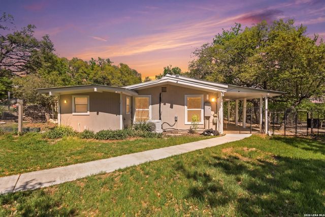 130 SCENIC VIEW DR, Spring Branch, TX 78070