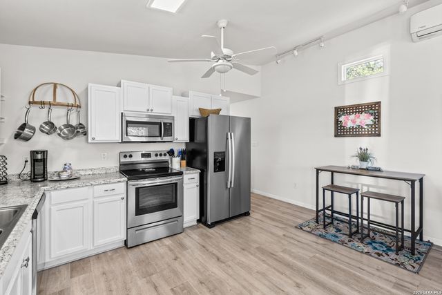 130 SCENIC VIEW DR, Spring Branch, TX 78070