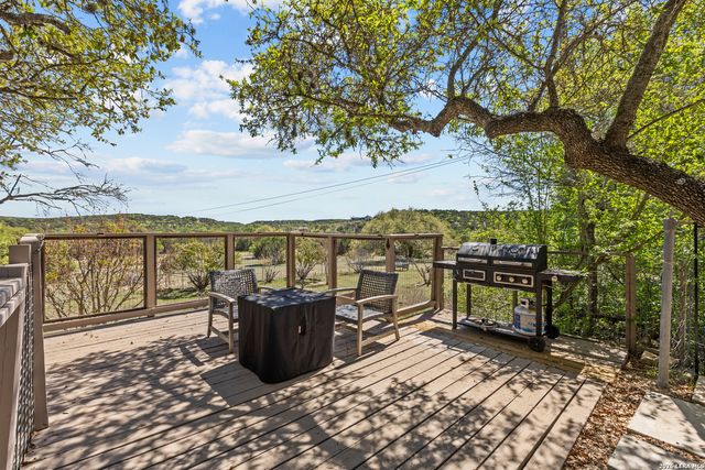 130 SCENIC VIEW DR, Spring Branch, TX 78070