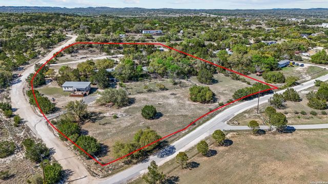 130 SCENIC VIEW DR, Spring Branch, TX 78070