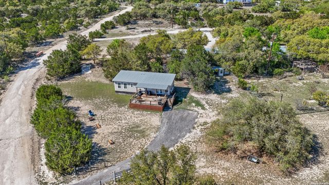 130 SCENIC VIEW DR, Spring Branch, TX 78070