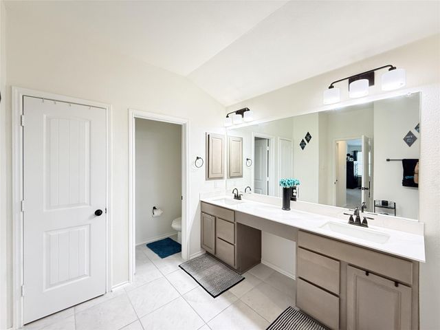 4644 Padula DR, Round Rock, TX 78665