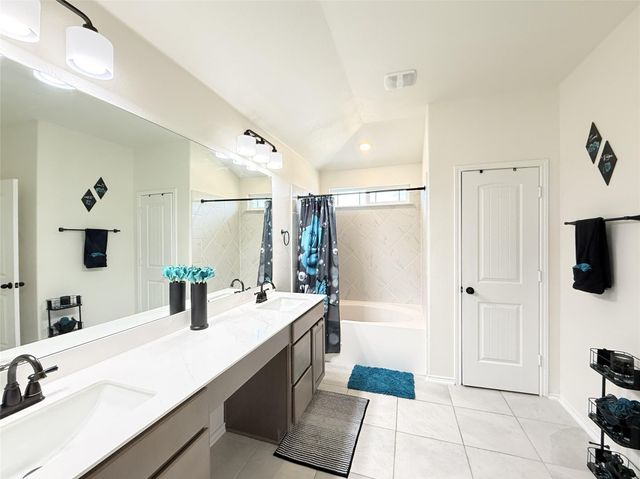 4644 Padula DR, Round Rock, TX 78665