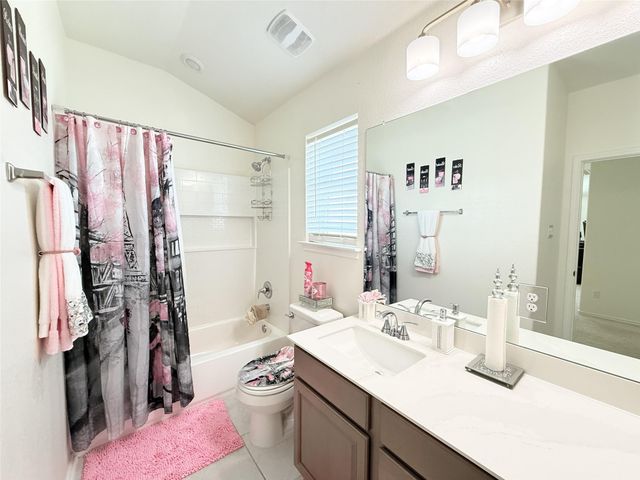 4644 Padula DR, Round Rock, TX 78665