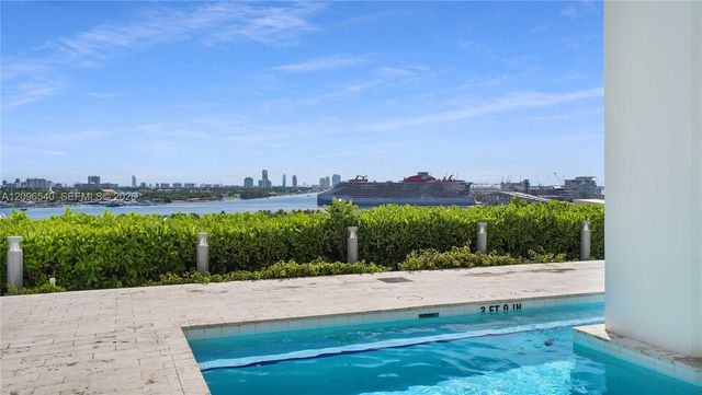 1040 W Biscayne Boulevard 1206, Miami, FL 33132