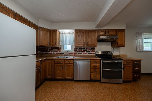 812 Pennsylvania AVENUE, Oakmont, PA 15139