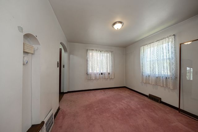 812 Pennsylvania AVENUE, Oakmont, PA 15139