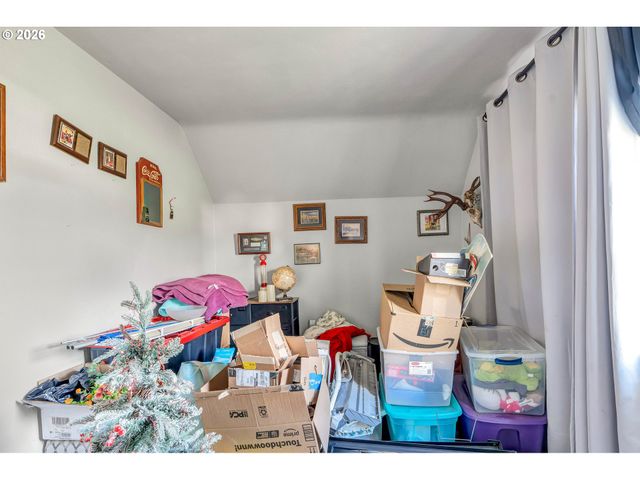 2907 COLUMBIA HEIGHTS Rd, Longview, WA 98632