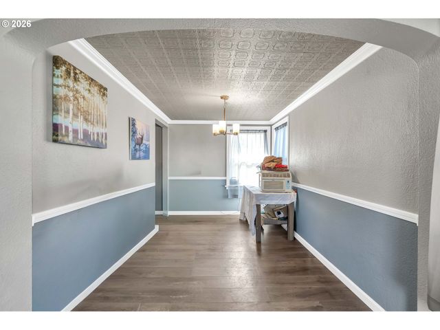 2907 COLUMBIA HEIGHTS Rd, Longview, WA 98632