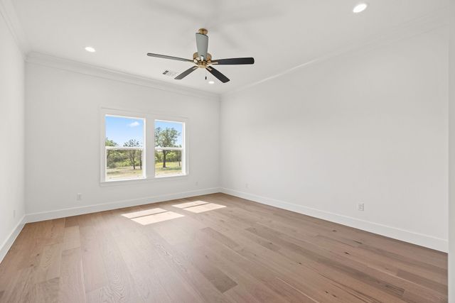 737 Burr Oak Lane, Weatherford, TX 76085