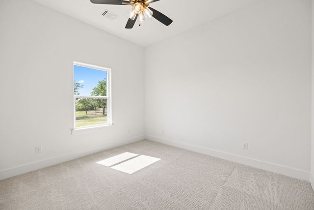 737 Burr Oak Lane, Weatherford, TX 76085