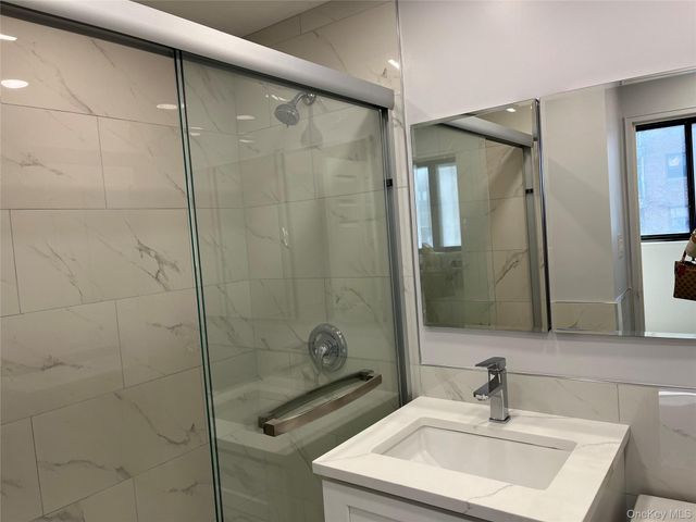 137-77 45th Avenue 5A, Flushing, NY 11355