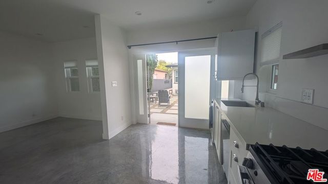 1731 Franklin Street 4, Santa Monica, CA 90404