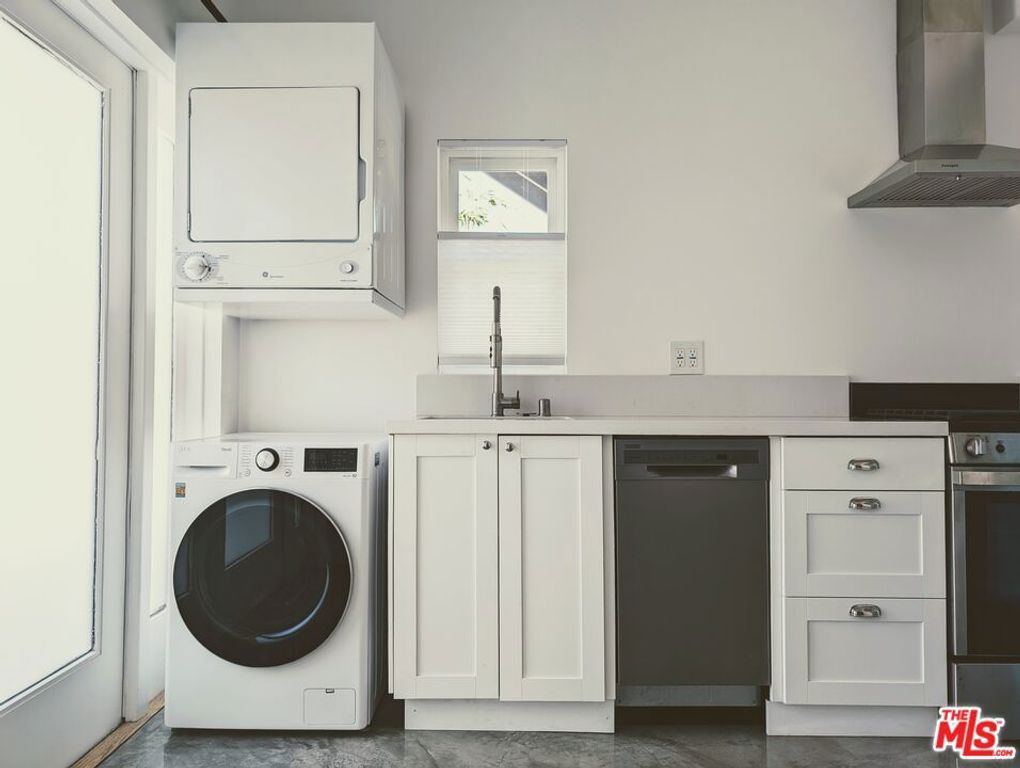 1731 Franklin Street 4, Santa Monica, CA 90404