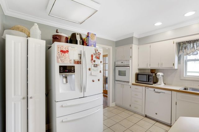 10 Buckeye Boulevard, Pataskala, OH 43062