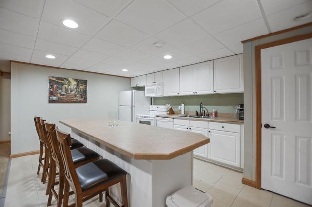 10 Buckeye Boulevard, Pataskala, OH 43062