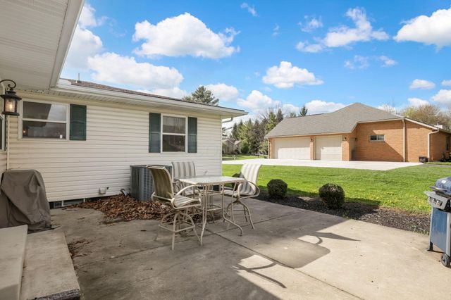 10 Buckeye Boulevard, Pataskala, OH 43062