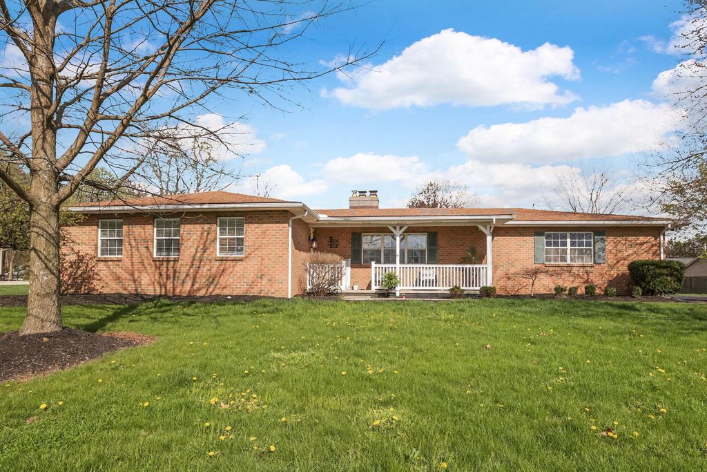 10 Buckeye Boulevard, Pataskala, OH 43062