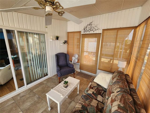 808 53RD AVENUE E 22, Bradenton, FL 34203