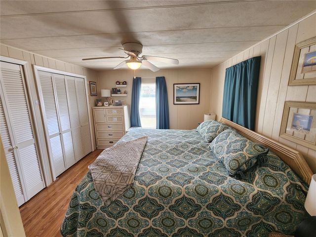 808 53RD AVENUE E 22, Bradenton, FL 34203