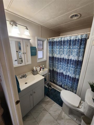 808 53RD AVENUE E 22, Bradenton, FL 34203