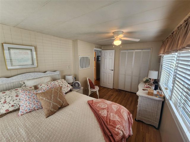 808 53RD AVENUE E 22, Bradenton, FL 34203