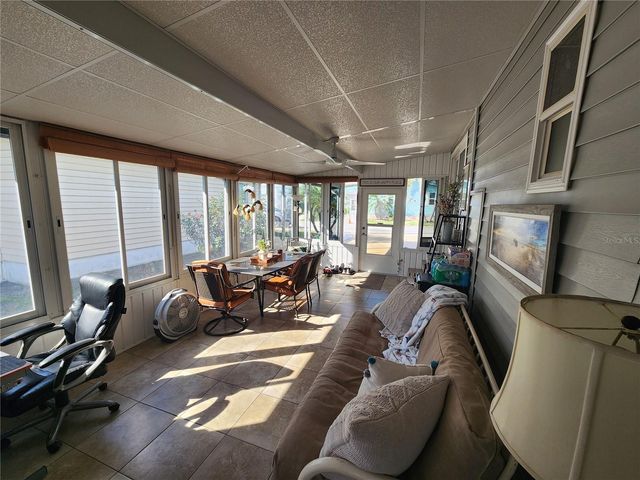 808 53RD AVENUE E 22, Bradenton, FL 34203