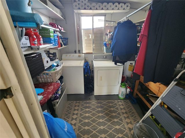 808 53RD AVENUE E 22, Bradenton, FL 34203