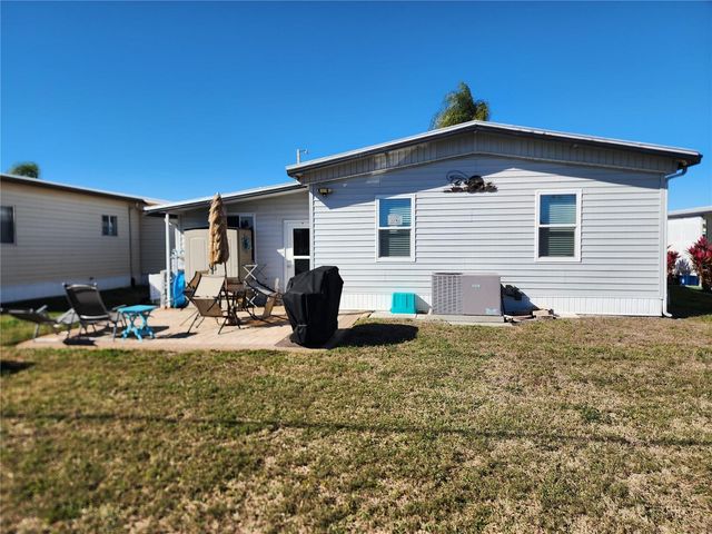 808 53RD AVENUE E 22, Bradenton, FL 34203