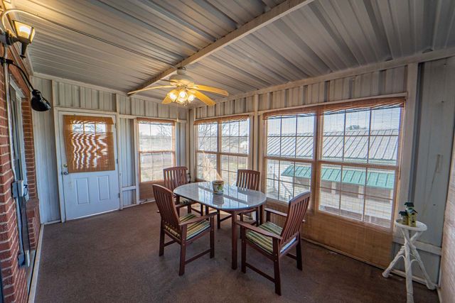 900 W West Walker, Breckenridge, TX 76424