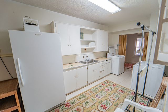 900 W West Walker, Breckenridge, TX 76424