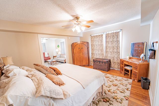 900 W West Walker, Breckenridge, TX 76424