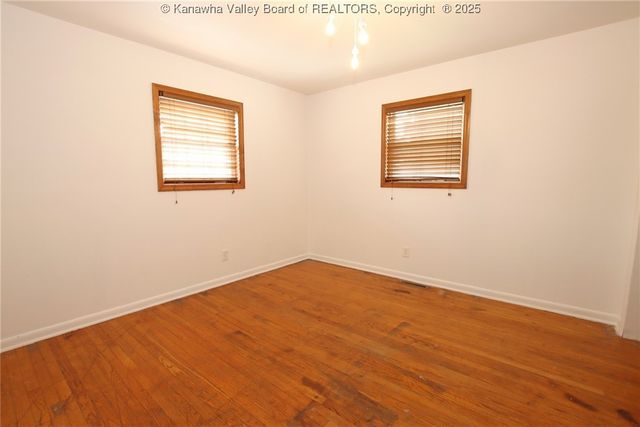 26 Winfield Avenue, Winfield, WV 25213