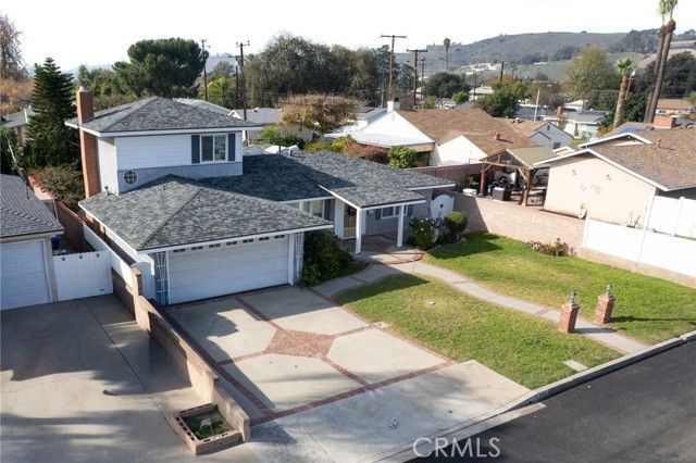 1045 Cathedral Way, Pomona, CA 91768