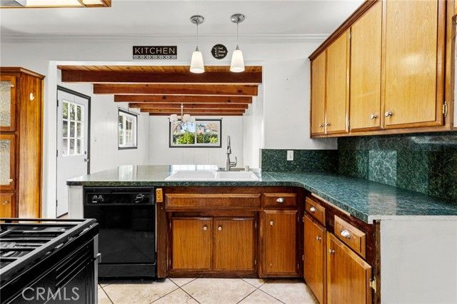 1045 Cathedral Way, Pomona, CA 91768