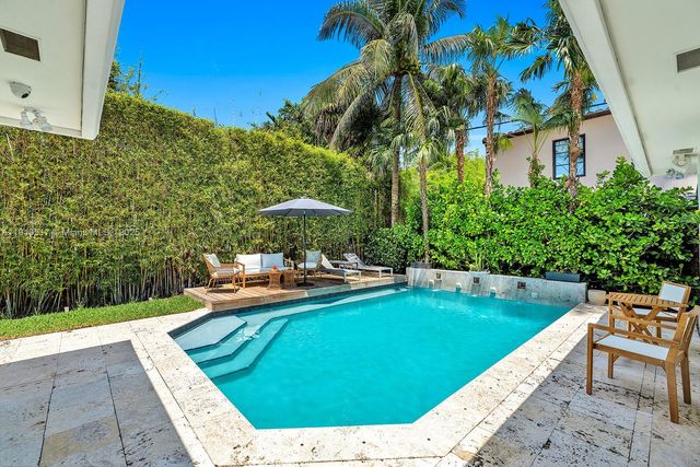 5915 La Gorce Dr, Miami Beach, FL 33140