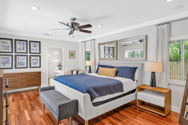 5915 La Gorce Dr, Miami Beach, FL 33140