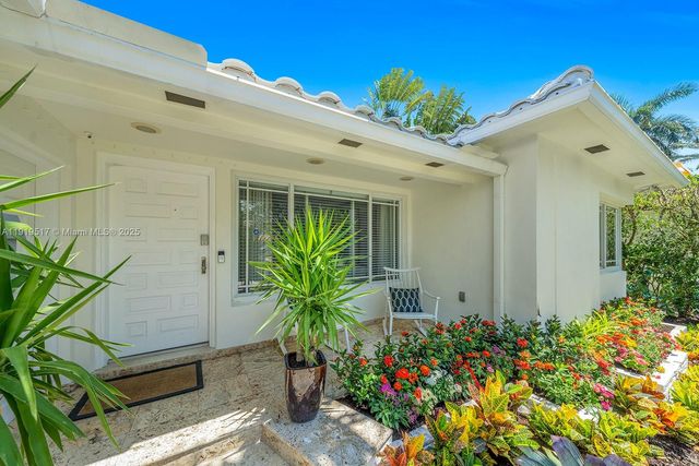 5915 La Gorce Dr, Miami Beach, FL 33140