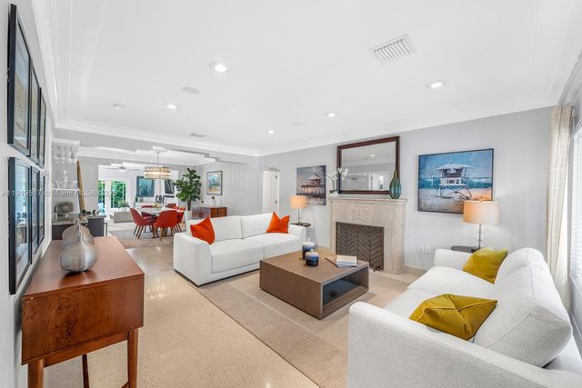 5915 La Gorce Dr, Miami Beach, FL 33140