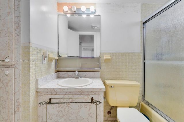 2999 Point East Drive C308, Aventura, FL 33160