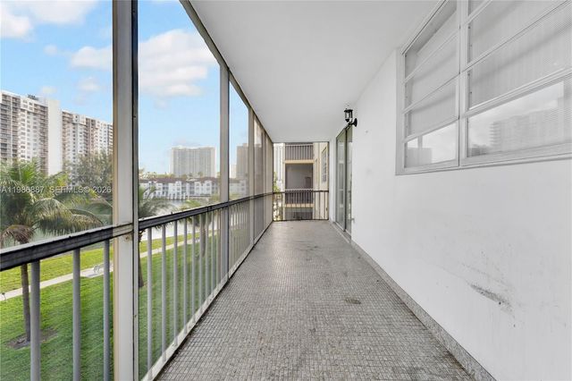 2999 Point East Drive C308, Aventura, FL 33160