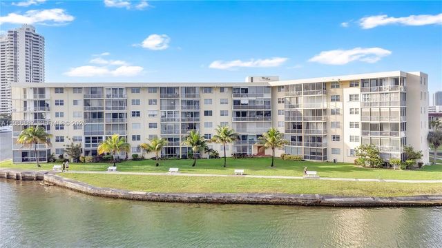 2999 Point East Drive C308, Aventura, FL 33160