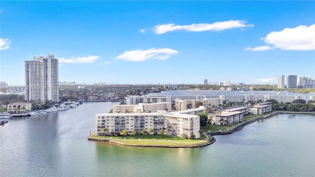 2999 Point East Drive C308, Aventura, FL 33160