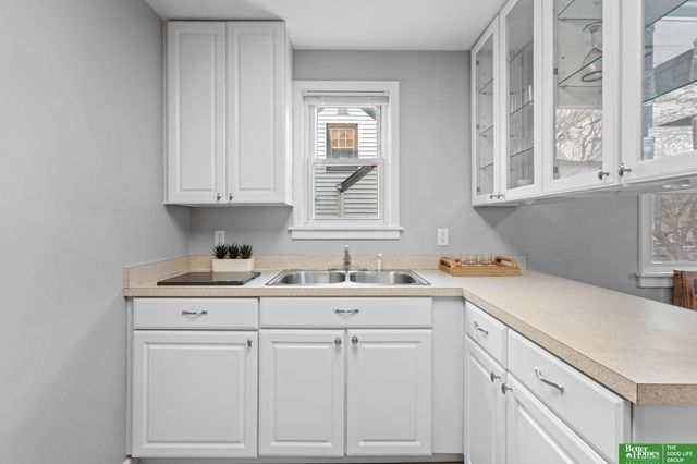 5805 Ohio Street, Omaha, NE 68104