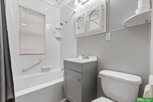 5805 Ohio Street, Omaha, NE 68104