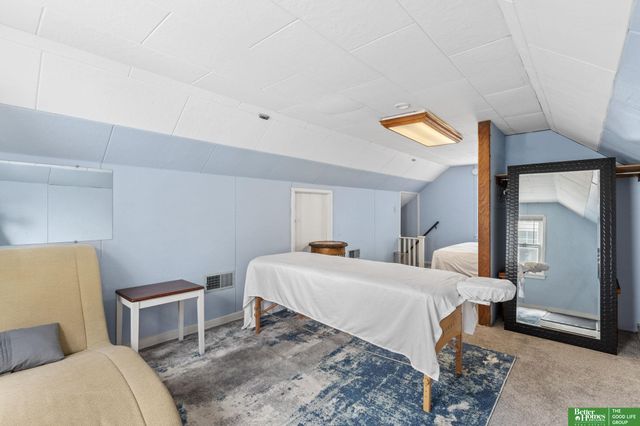 5805 Ohio Street, Omaha, NE 68104